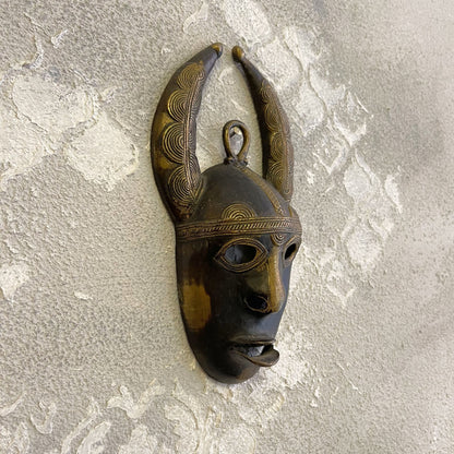 Machera tribale africana decorativa in ottone Yohourè sottogruppo degli Akar dalla Costa d Avorio XX secolo