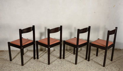 Gruppo di 4 sedie  design Italia 1980