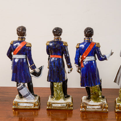 set 9 statuette soldatini in ceramica di meissen