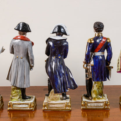 set 9 statuette soldatini in ceramica di meissen