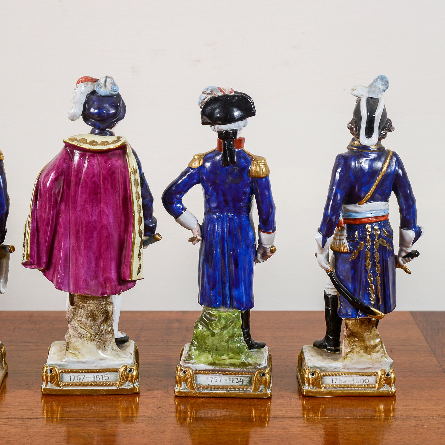 set 9 statuette soldatini in ceramica di meissen