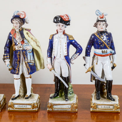 set 9 statuette soldatini in ceramica di meissen