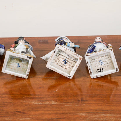 set 9 statuette soldatini in ceramica di meissen