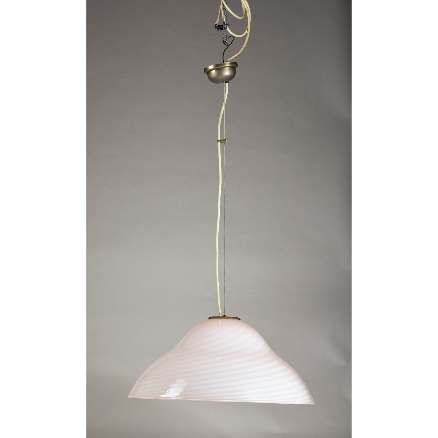 Lampadario vetro rosa striato Italia  anni 2000