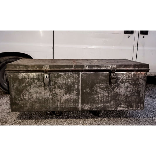 Baule in ferro  cassa conteiner da viaggio epoca fine 800