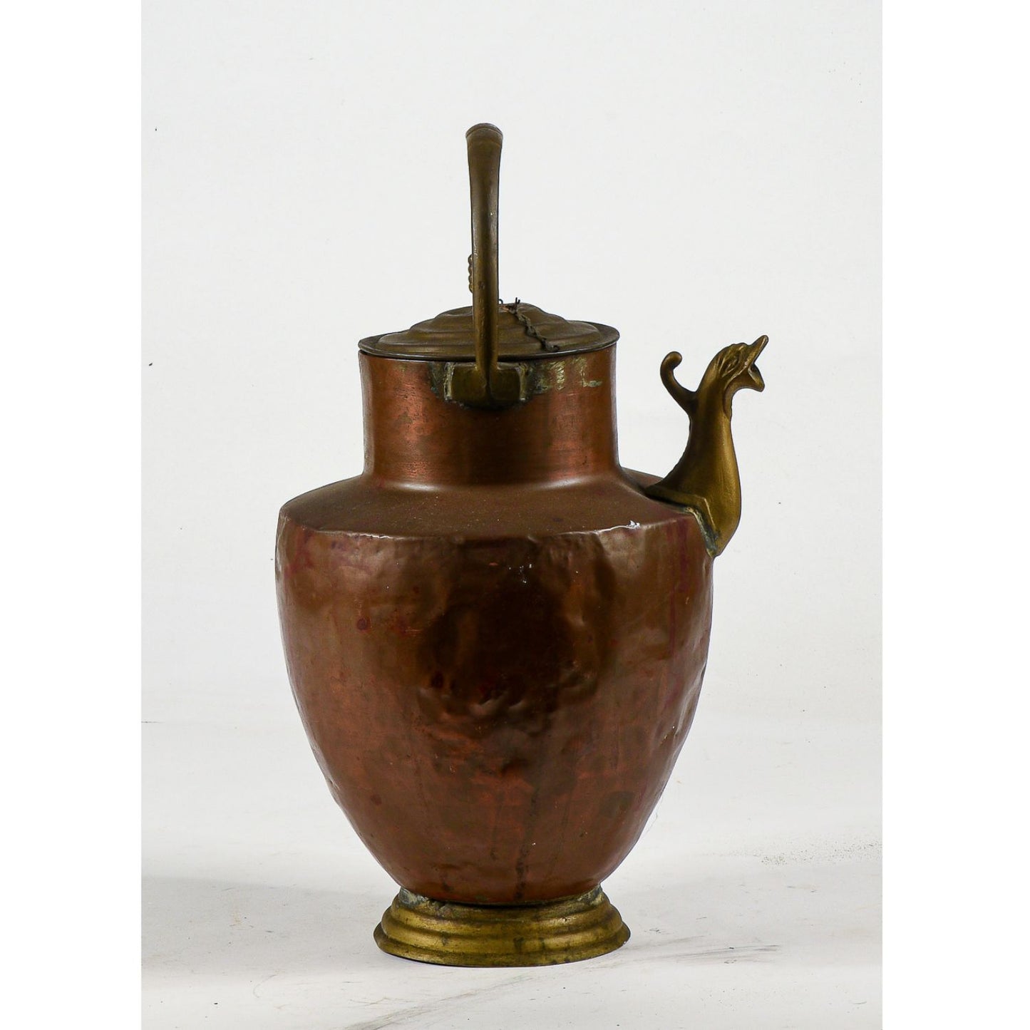 Anfora brocca in rame con beccuccio in ottone  Italia  1800