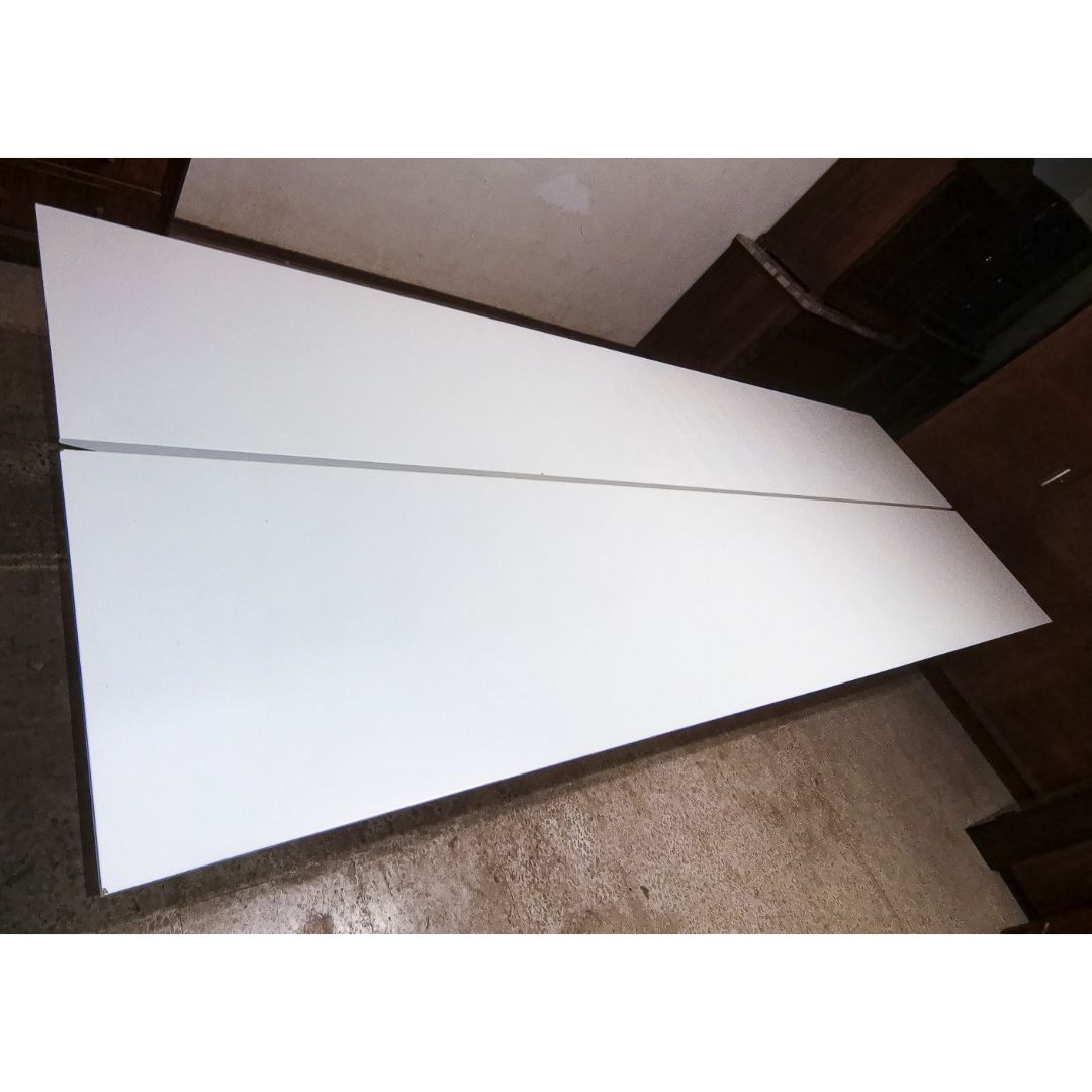 Tavolo legno laccato bianco studio sala ufficio design pezzo unico Italia 1990