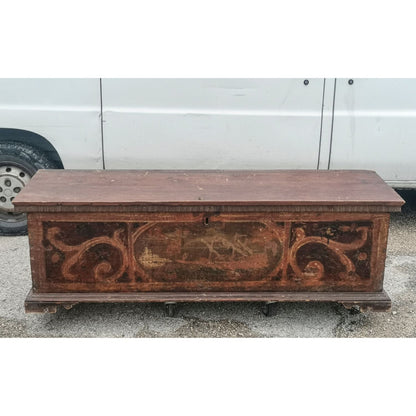 Cassa antica in legno massello con fronte dipinto  epoca 800