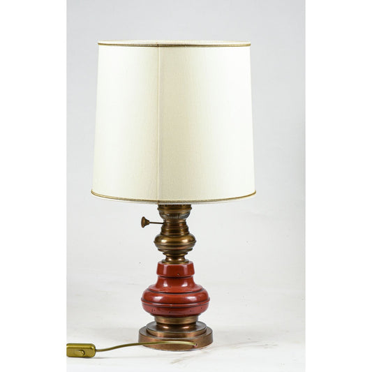 Lampada da comodino base in legno e ottone con cappa chiara Italia 1980