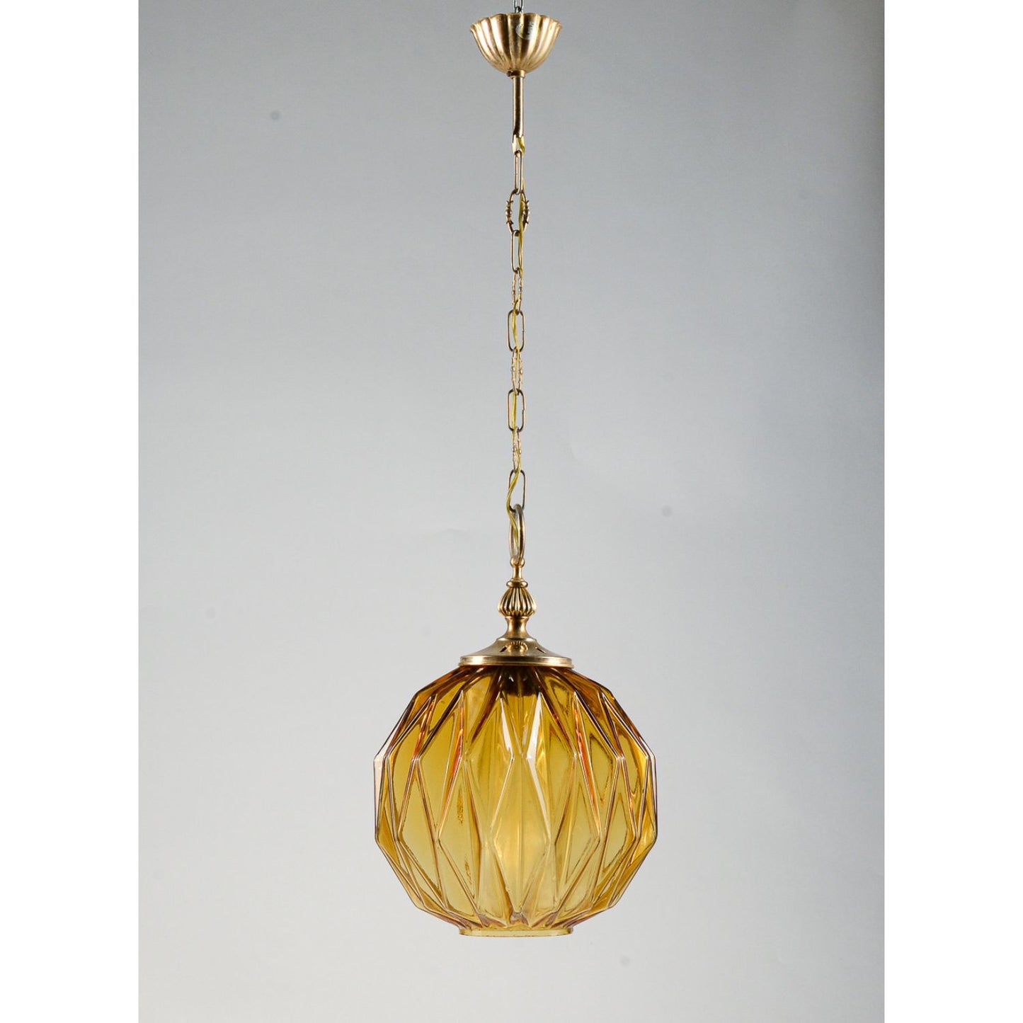Lampadario marcato Targetti Stankey in vetro ambrato sfaccettato Italia 1980