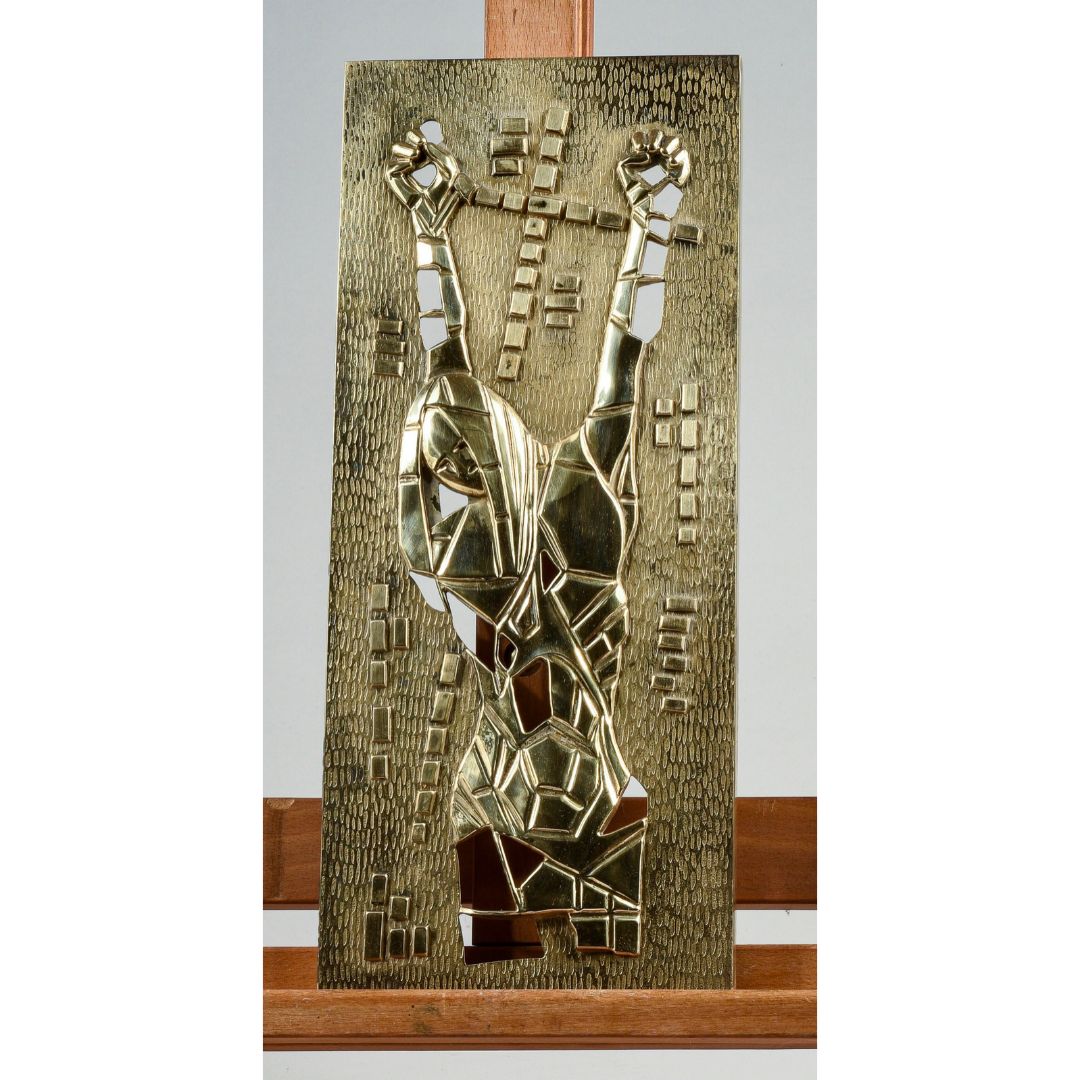 Placca in ottone raffigurante Gesù Cristo in croce design moderno anni 70 Fraser