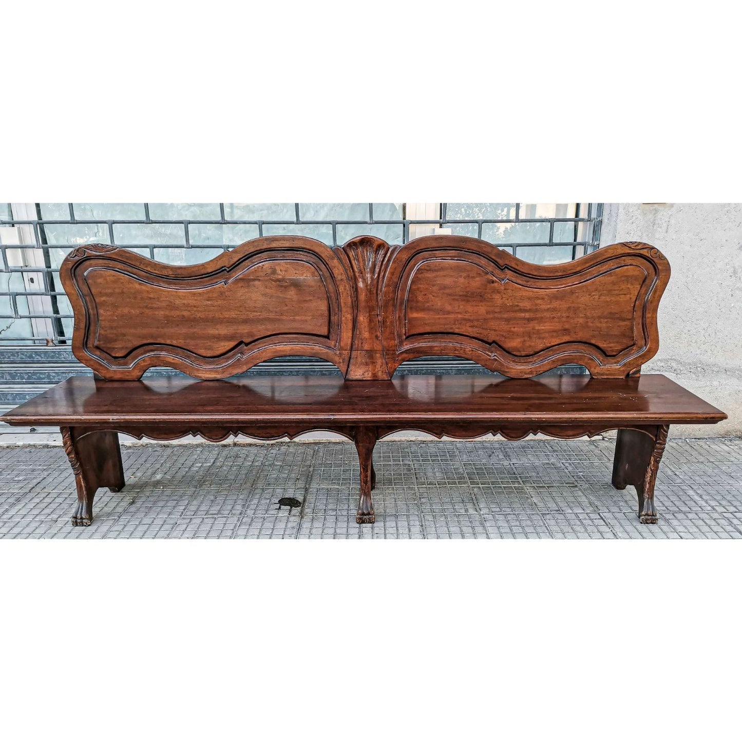 Panca in legno e piedi a zampa leone  In legno massello Italia 1950