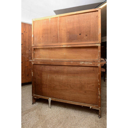 Credenza 2 ante e 2 cassetti con vetrina rialzata a tre ante anni 40