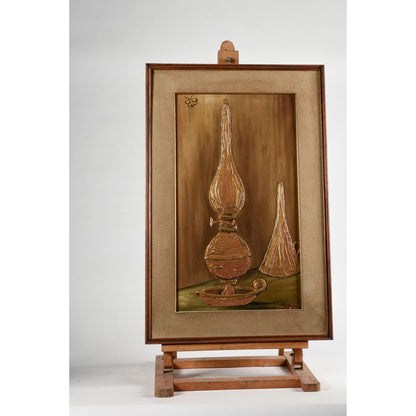 Quadro materico con cornice,  raffigurante lampada ad olio Italia 1970