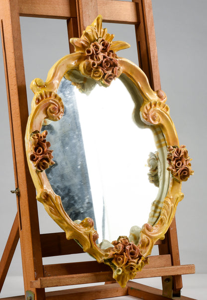 Specchio con cornice in ceramica dipinta a mano Italia 1980
