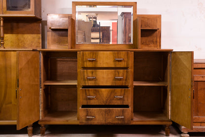 Credenza con specchiera con mensole a giorno, Italia 1940