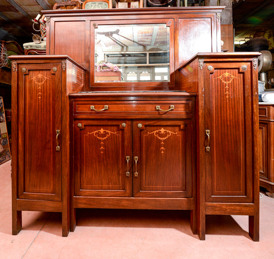 Credenza con intarsi piani in marmo nero e specchio centrale Italia epoca Liberty