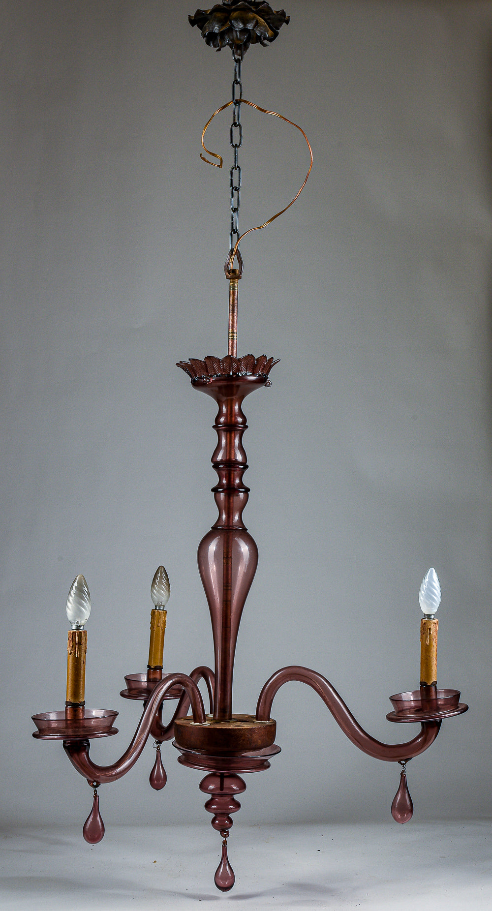 Lampadario Murano viola vetro 3 luci originale Italia  1930