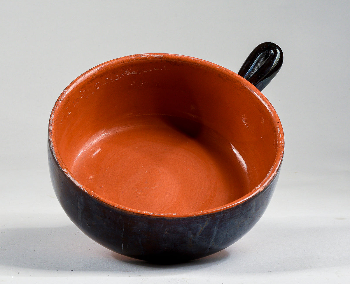 pentola recipiente in terracotta smaltata con manico