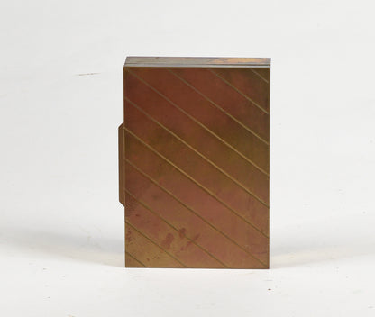 Scatola in metallo ottone porta carte da gioco marcata sul fondo Rue Royale  produzione Chrystofle Parigi anni 2000