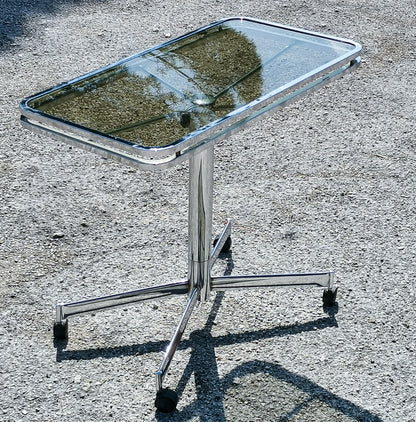 Tavolino design stile Allegri Parma con piano regolabile in  altezza Italia 1960