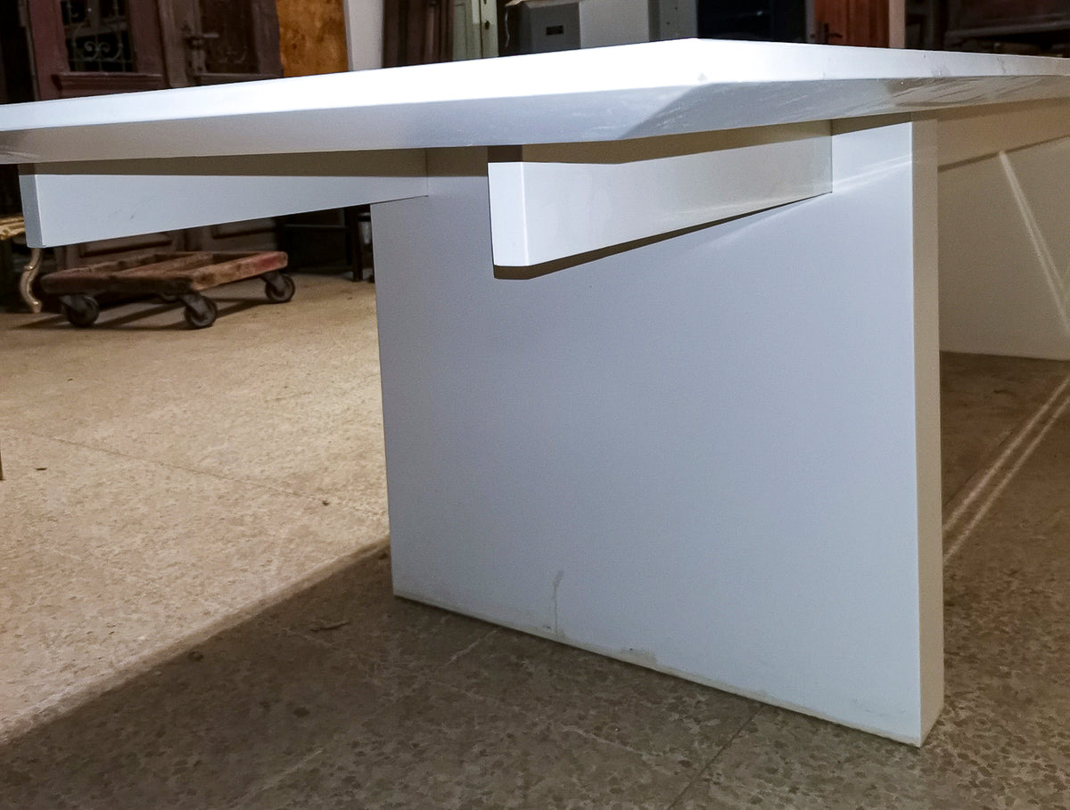 Tavolo legno laccato bianco studio sala ufficio design pezzo unico Italia 1990