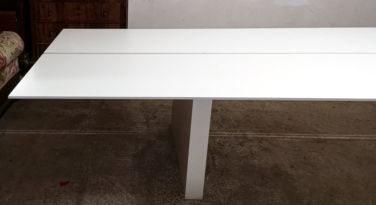 Tavolo legno laccato bianco studio sala ufficio design pezzo unico Italia 1990