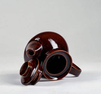 Teiera brocca in terracotta smaltata marrone lucido invetriato con manico 1960