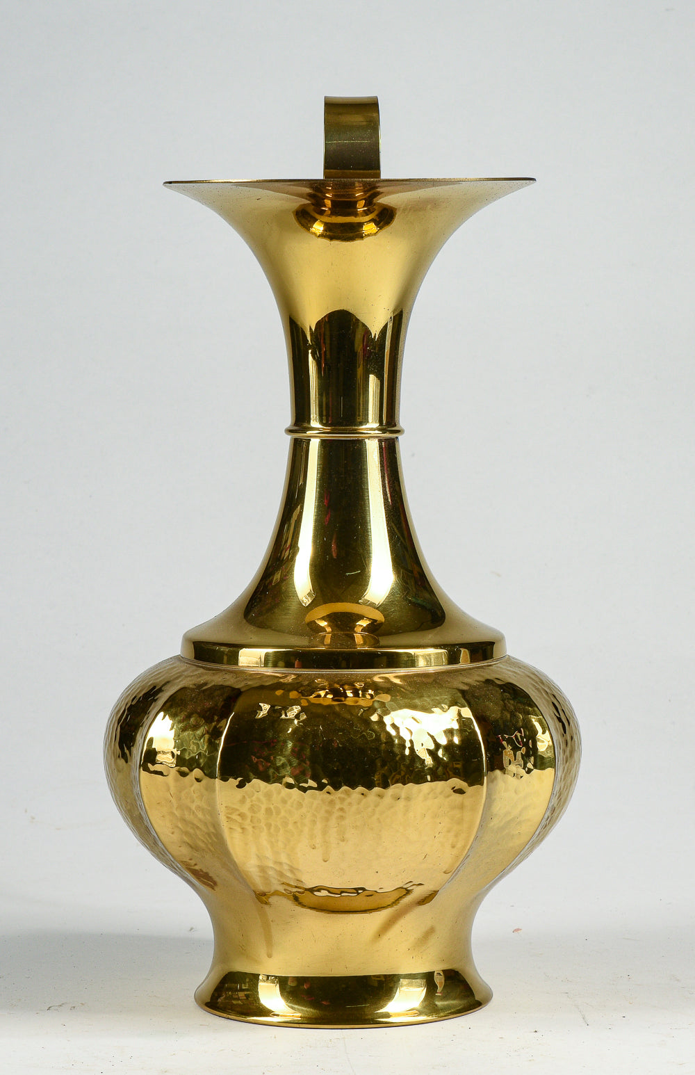 Portaombrelli  in ottone sbalzato a mano B. Bellotto designer  Italia 1990