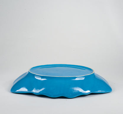 Vassoio piatto in ceramica smaltato azzurro 1960